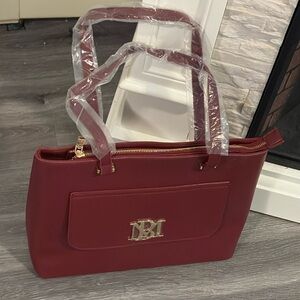 Beautiful wine tote